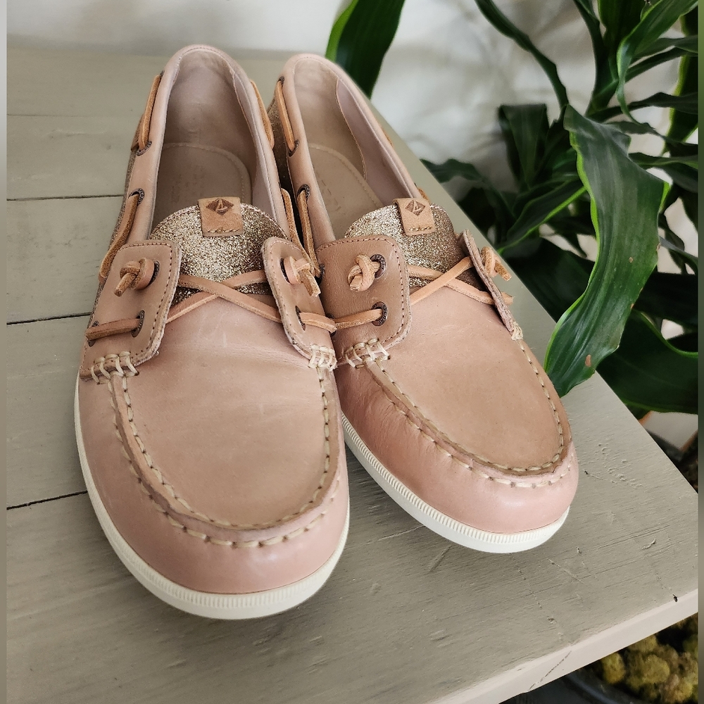 New Sperry top sider